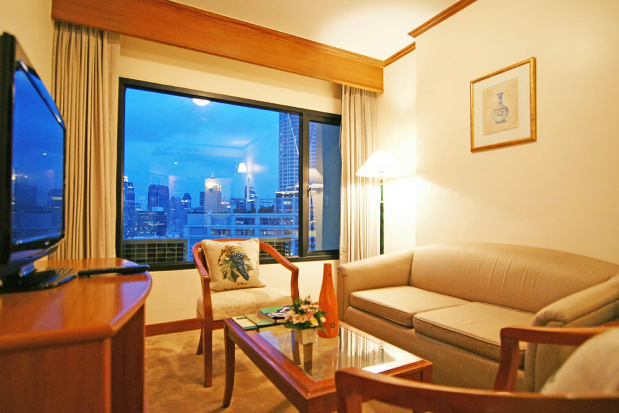 Grand Diamond Suites Hotel Bangkok Kültér fotó