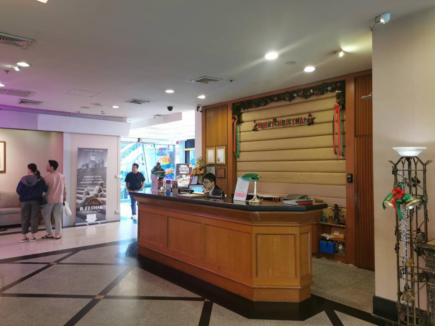 Grand Diamond Suites Hotel Bangkok Kültér fotó